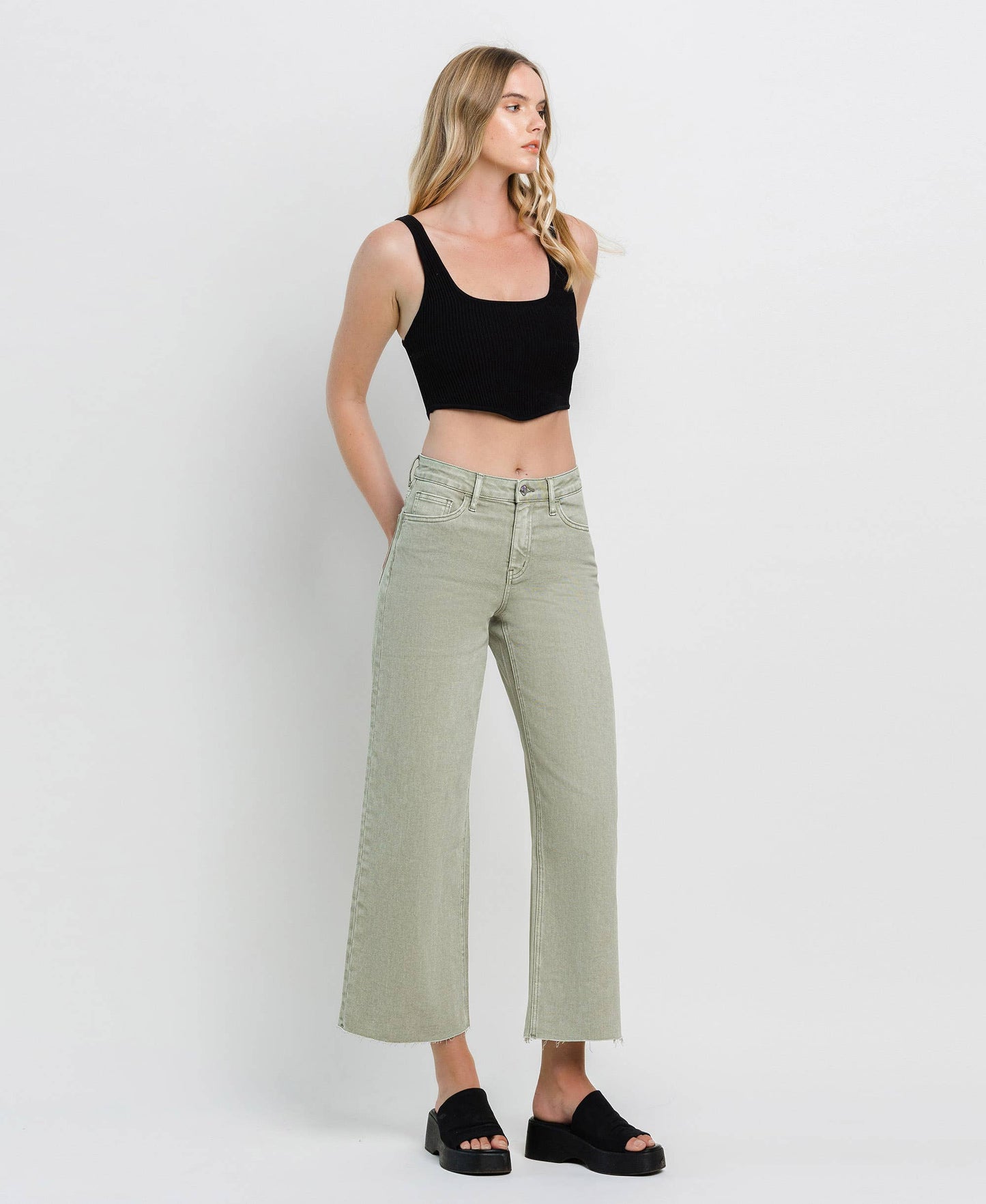 HIGH RISE WIDE LEG JEANS