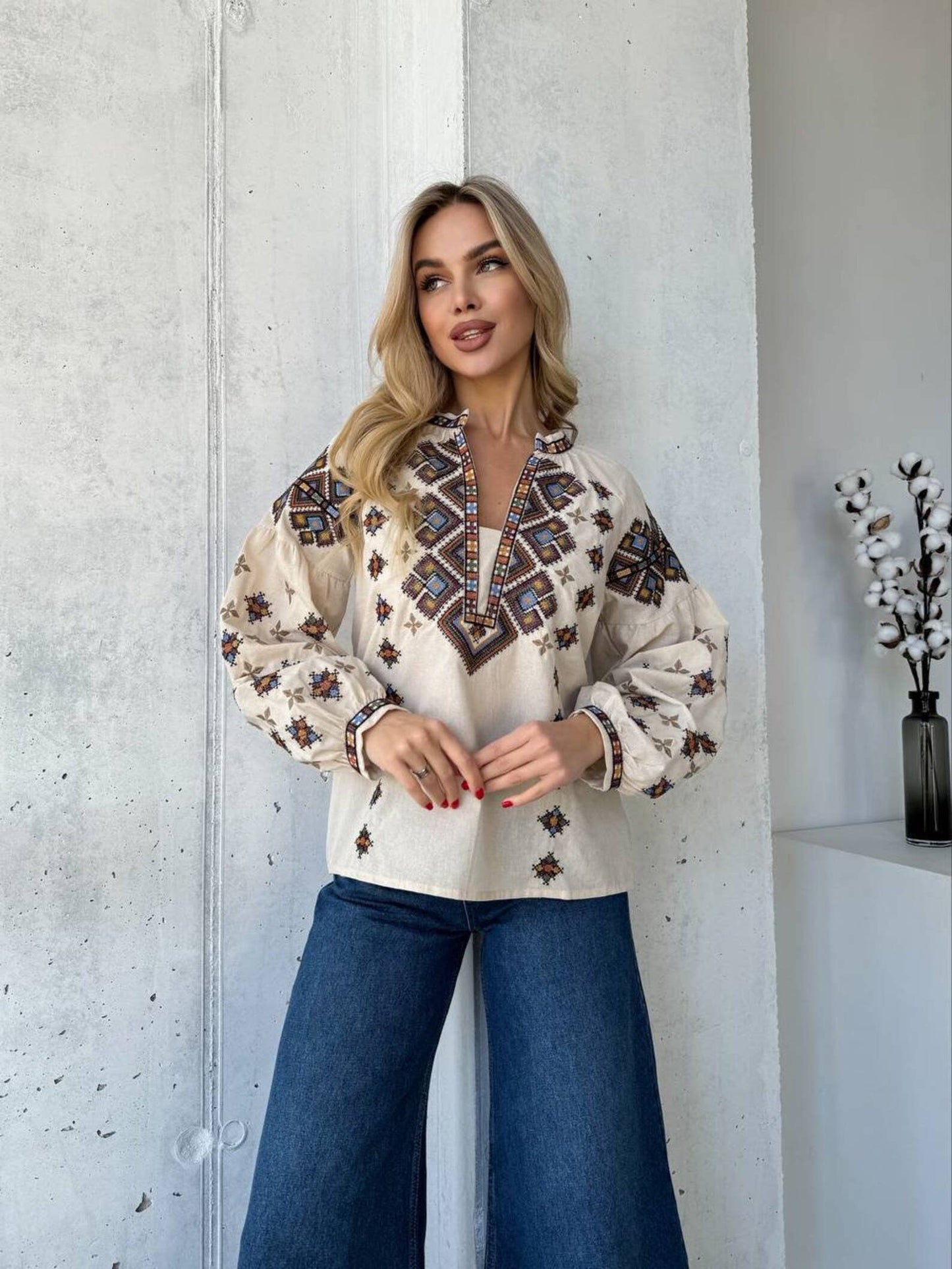 long puff sleeve geometric embroidered split neck linen top