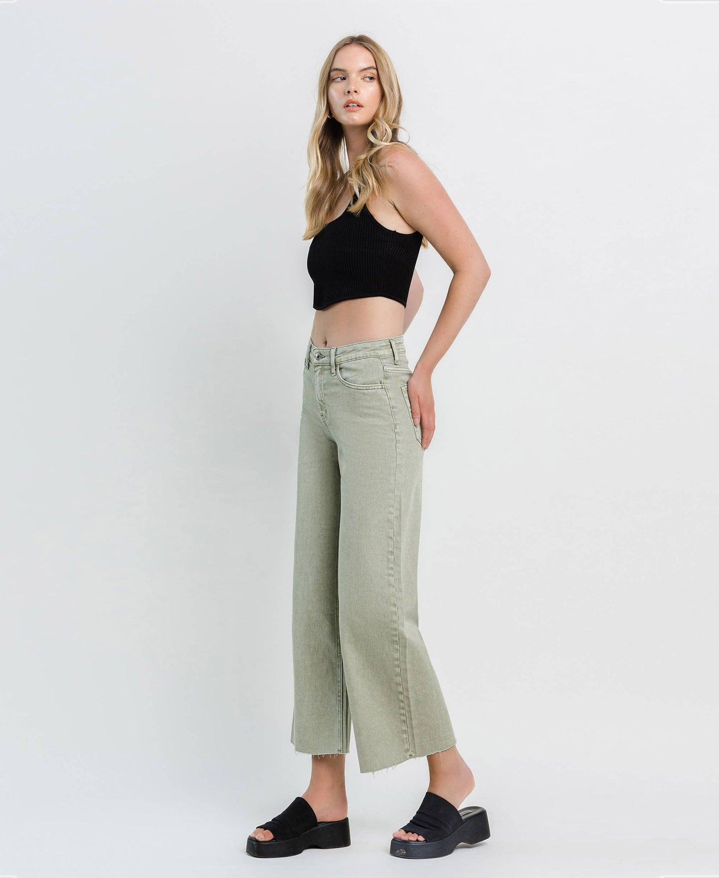 HIGH RISE WIDE LEG JEANS